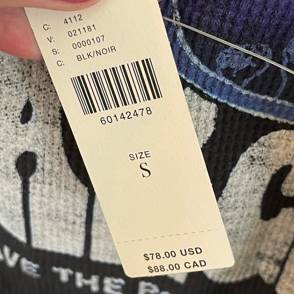 ANTHROPOLOGIE Thermal Top - Visions of Change Graphic - Women’s Small - New - Picture 4 of 8